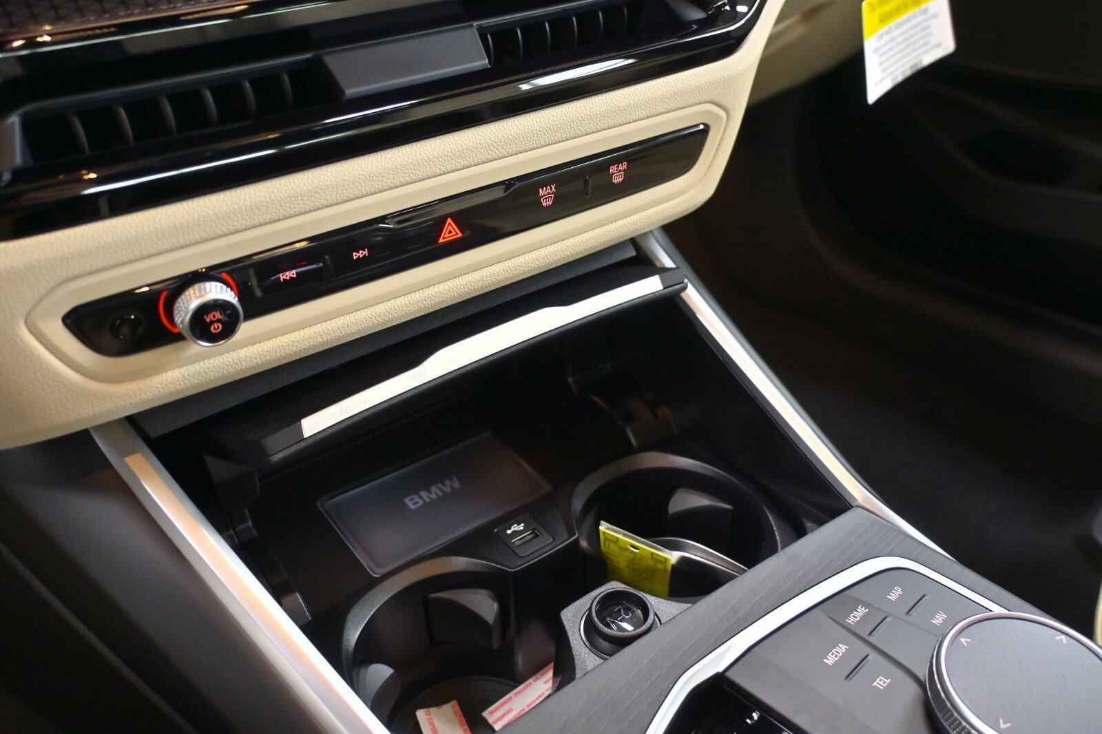 New 2026 BMW 330i xDrive Sedan w/ Premium Package image 23