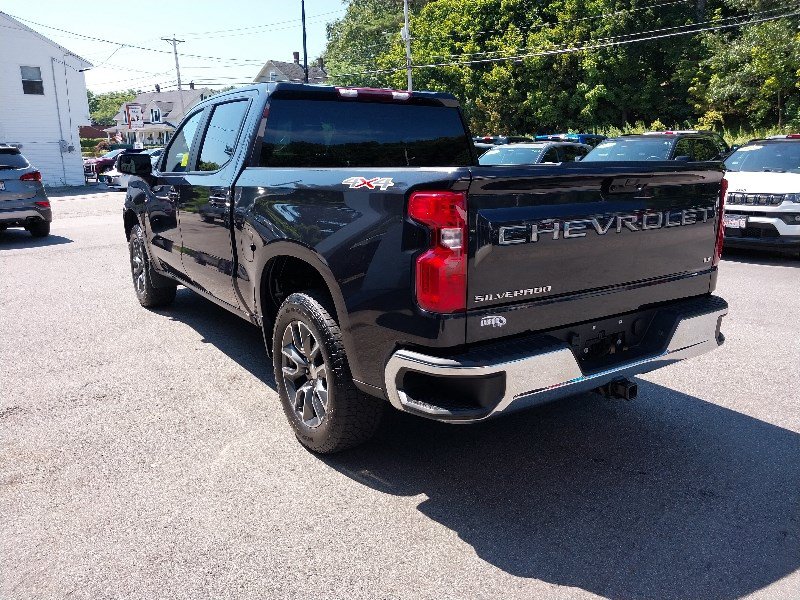 Used 2024 Chevrolet Silverado 1500 LT AWD/4WD image 6