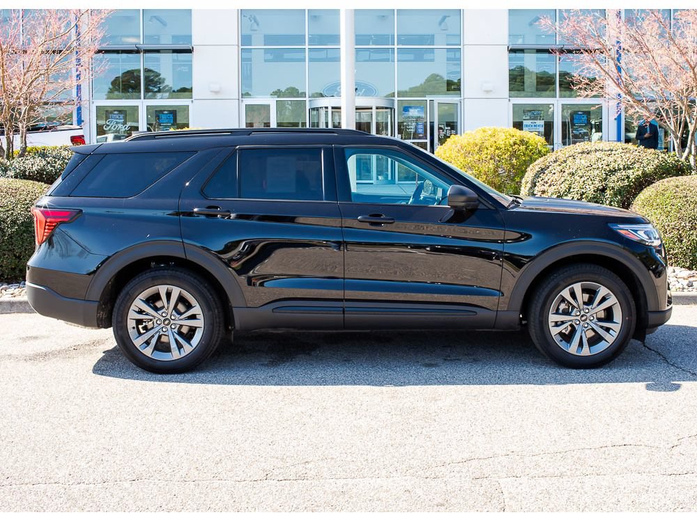 Used 2026 Ford Explorer Active w/ Active Comfort Package