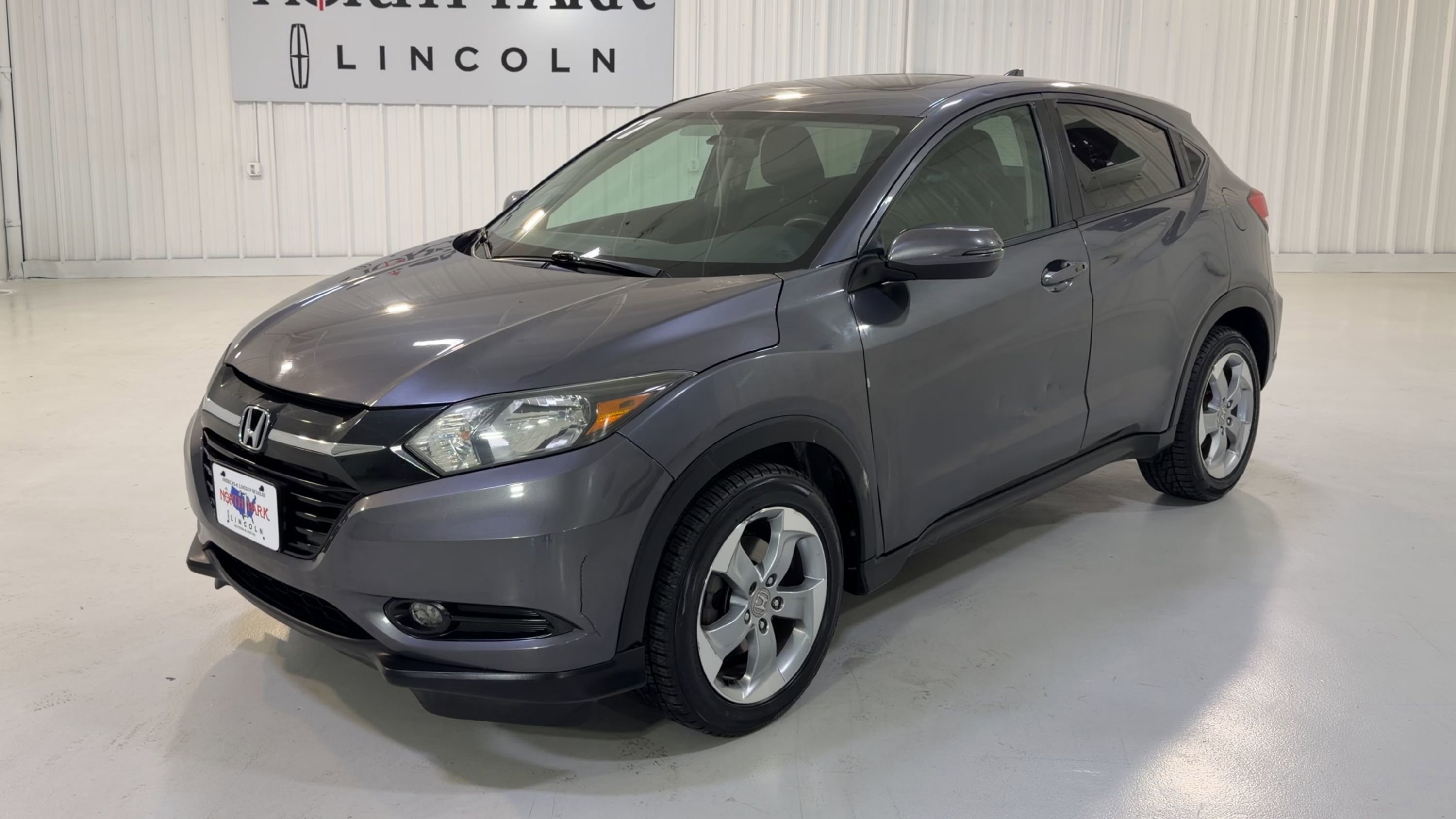 Used 2017 Honda HR-V EX image 5