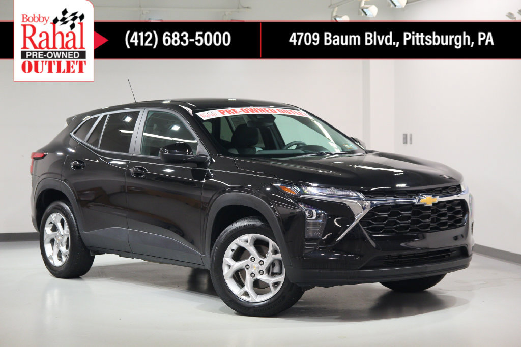Used 2025 Chevrolet Trax LS w/ LS Convenience Package