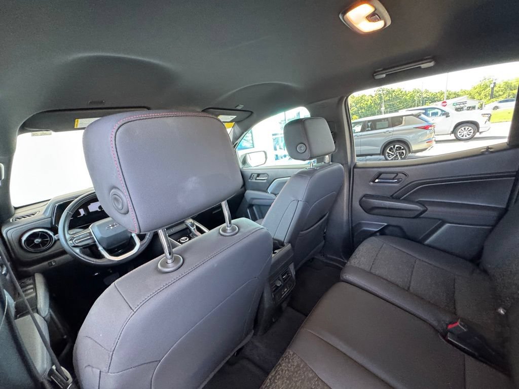 Used 2023 Chevrolet Colorado Z71 AWD/4WD image 22