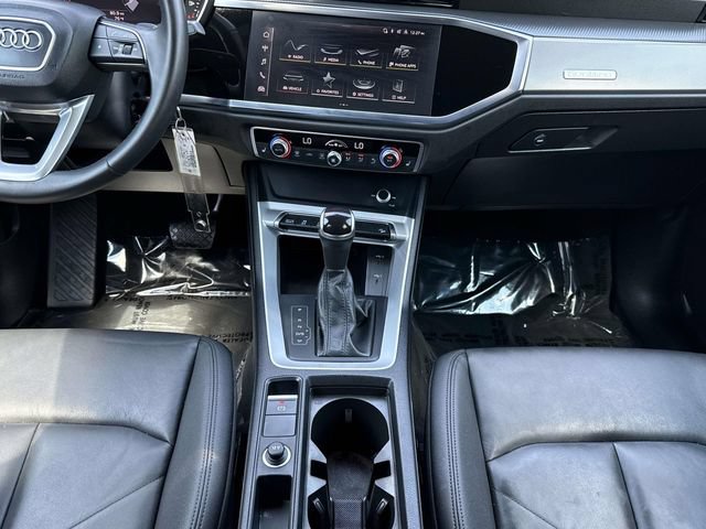 Used 2025 Audi Q3 2.0T Premium AWD/4WD image 15