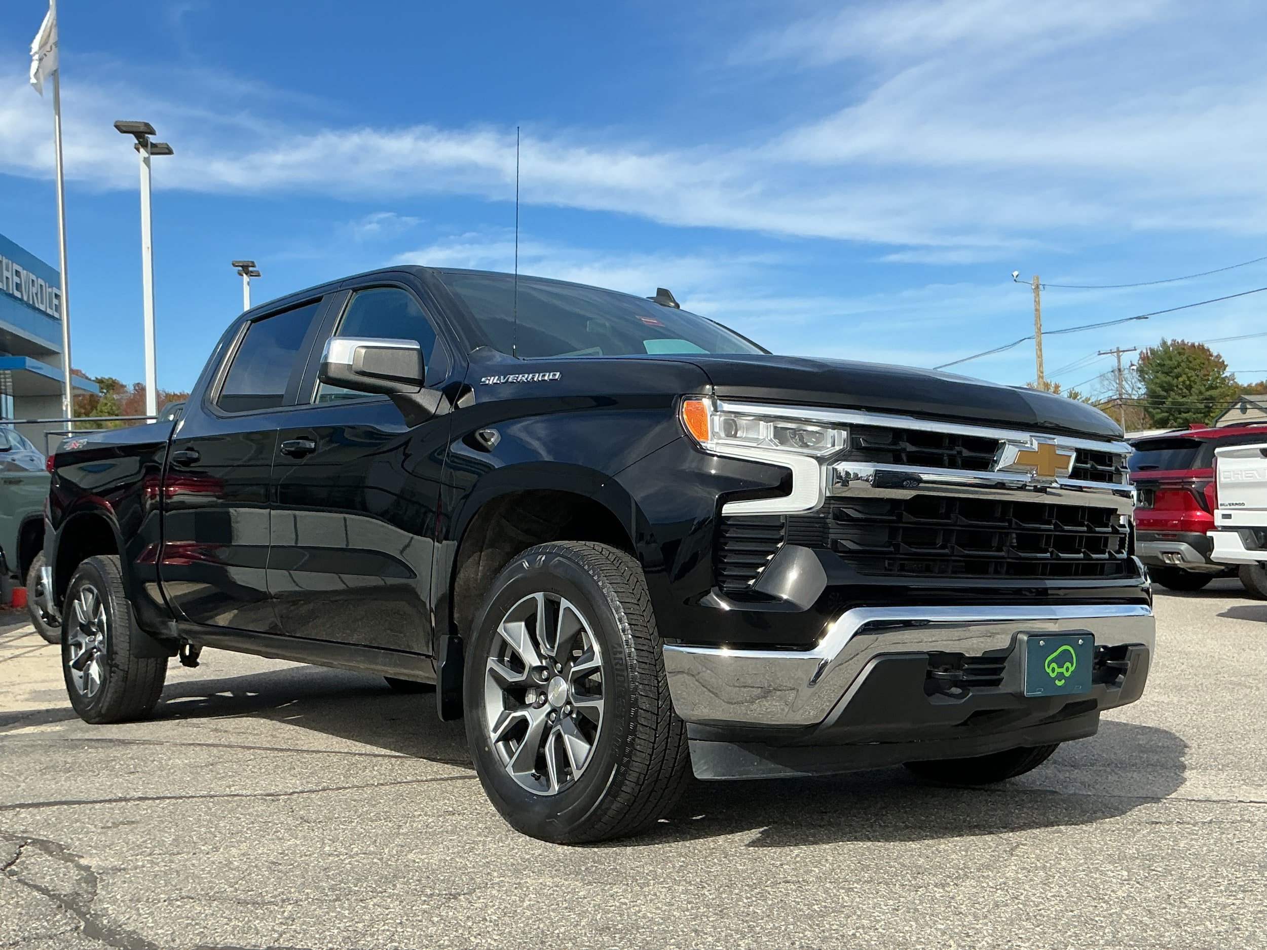 Certified 2023 Chevrolet Silverado 1500 LT AWD/4WD image 3