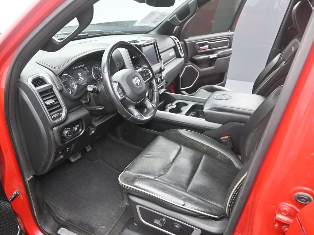 Used 2022 RAM 1500 Laramie w/ Sport Appearance Package image 9