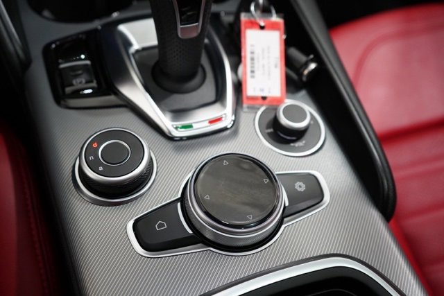 New 2026 Alfa Romeo Giulia Base image 29