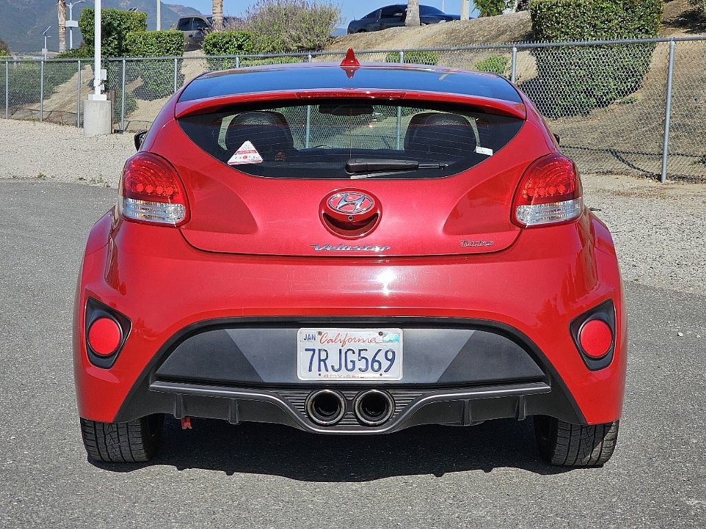 Used 2016 Hyundai Veloster Turbo image 16