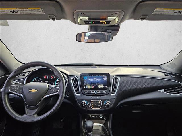 Used 2025 Chevrolet Malibu LT image 19