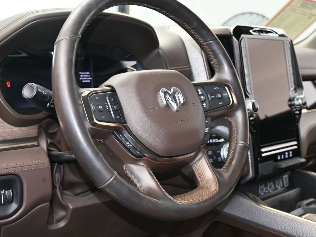 Used 2025 RAM 1500 Limited image 15