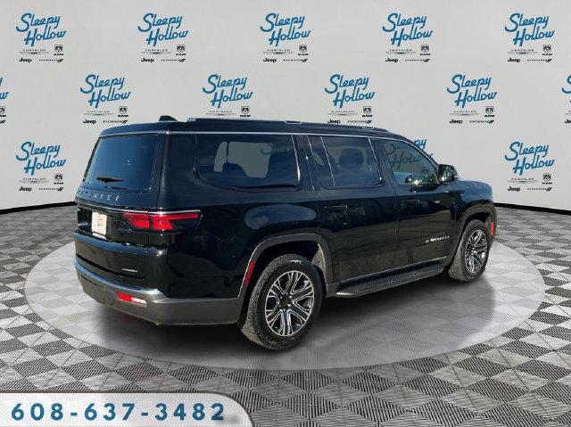 Used 2022 Jeep Wagoneer Series III w/ Flexible Seating Group AWD/4WD image 5
