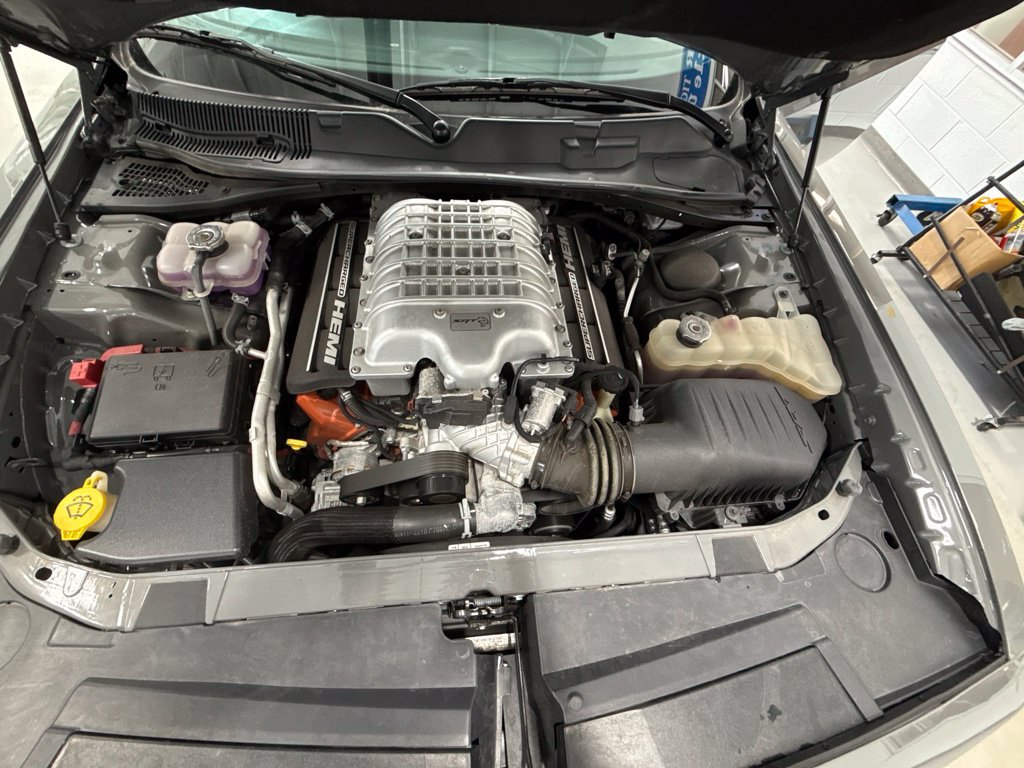 Used 2017 Dodge Challenger SRT Hellcat RWD image 10