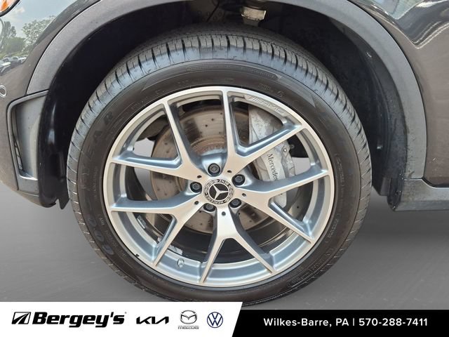 Used 2022 Mercedes-Benz GLC 300 4MATIC image 11