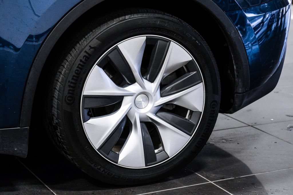 Used 2021 Tesla Model Y Long Range AWD/4WD image 60