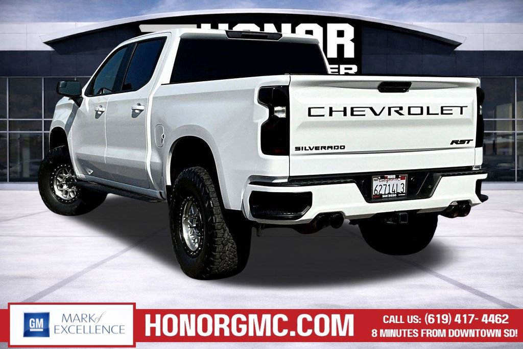 Used 2022 Chevrolet Silverado 1500 RST AWD/4WD image 4