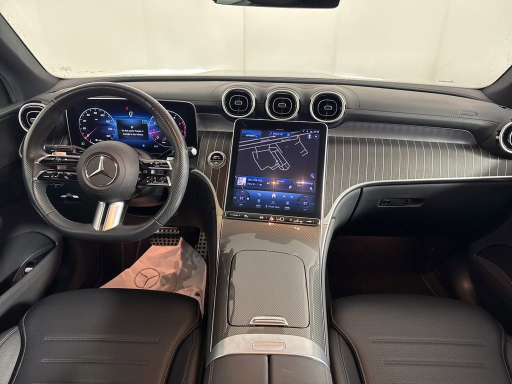 Used 2024 Mercedes-Benz GLC 300 4MATIC w/ AMG Line image 15