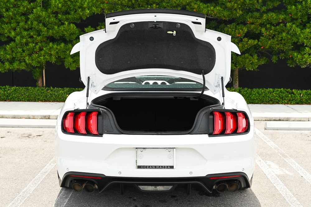 Used 2022 Ford Mustang GT w/ Equipment Group 301A RWD image 9