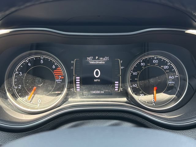 Used 2019 Jeep Cherokee Latitude Plus FWD image 11