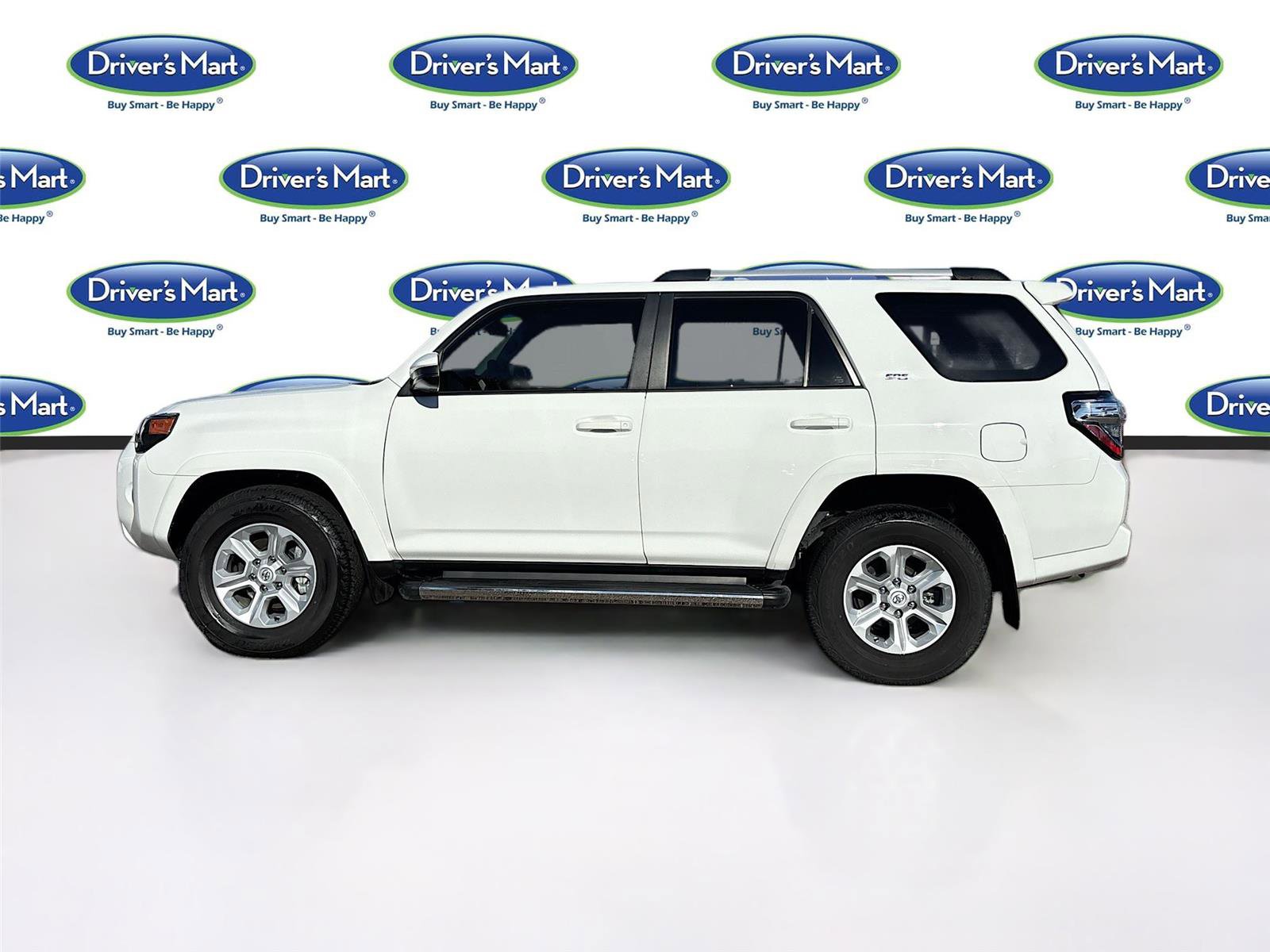 Used 2023 Toyota 4Runner SR5 image 5
