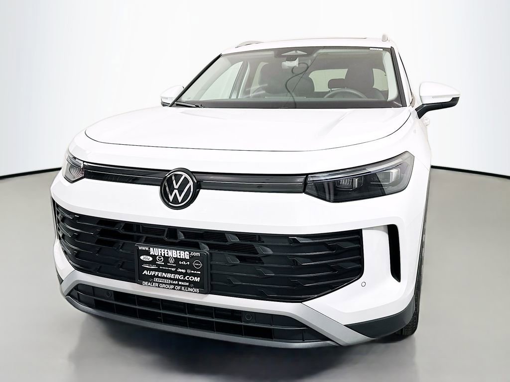 New 2026 Volkswagen Tiguan SE image 3