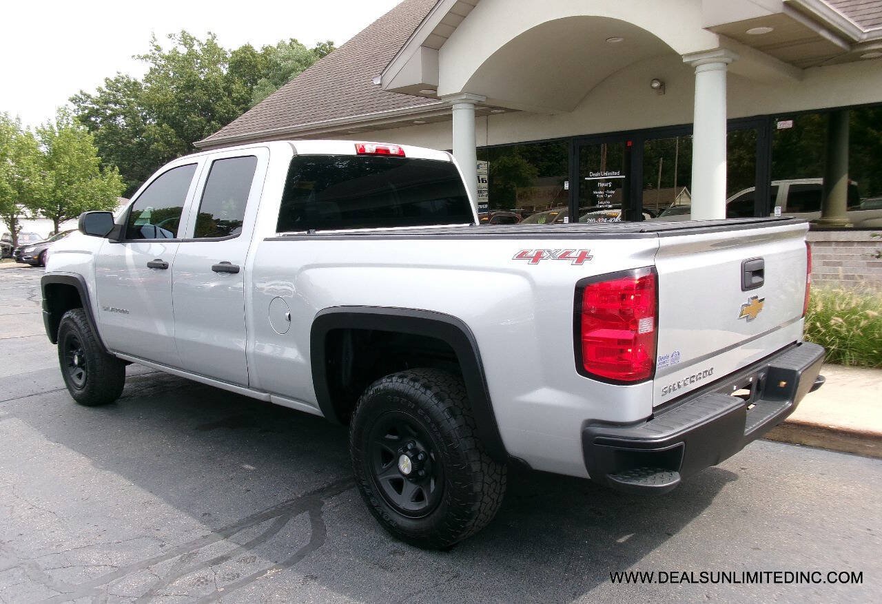 Used 2015 Chevrolet Silverado 1500 W/T AWD/4WD image 4