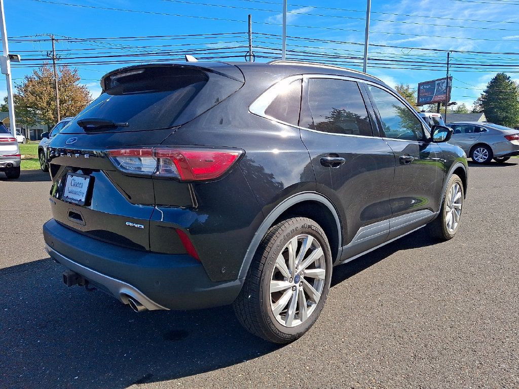 Used 2022 Ford Escape Titanium w/ Titanium Elite Package AWD/4WD image 10