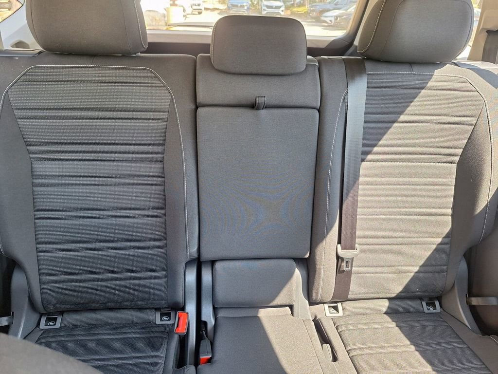 Used 2024 Volkswagen Tiguan S w/ MDO Package, Three-Row image 29