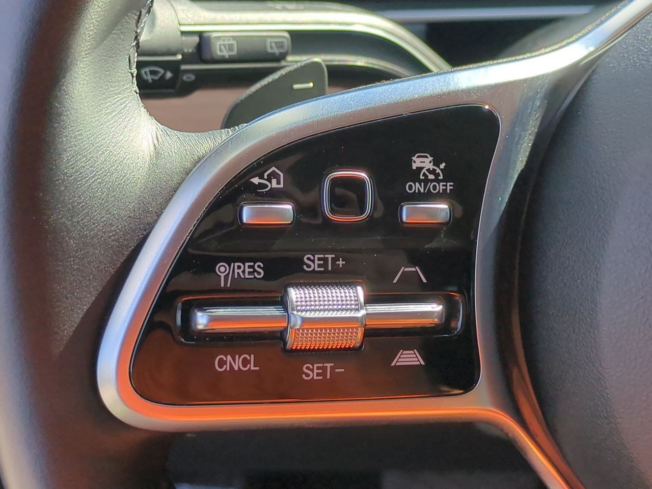 Used 2023 Mercedes-Benz GLE 350 4MATIC image 20