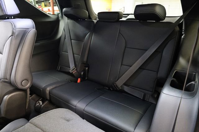 New 2026 Chevrolet Traverse LT w/ Midnight/Sport Edition image 9