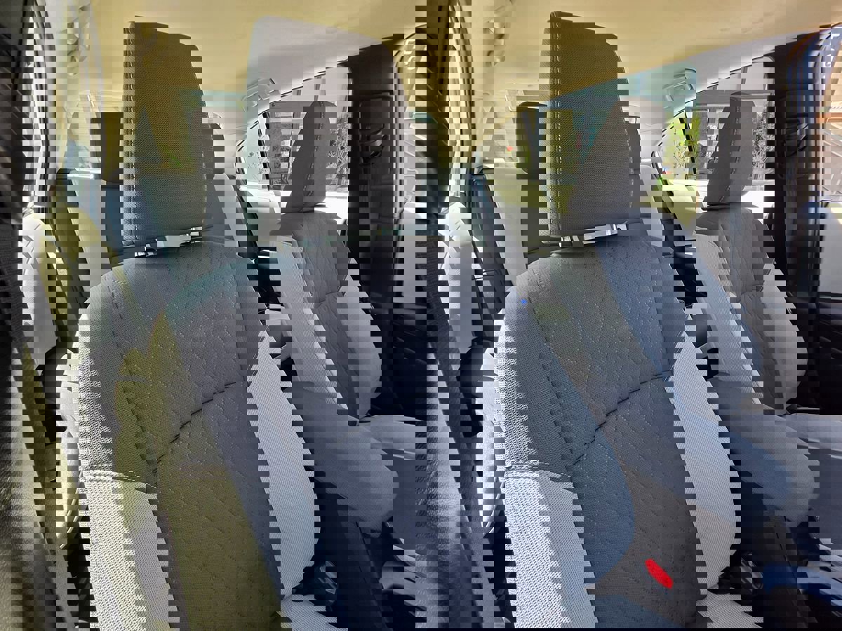 Used 2023 Toyota Corolla LE image 21