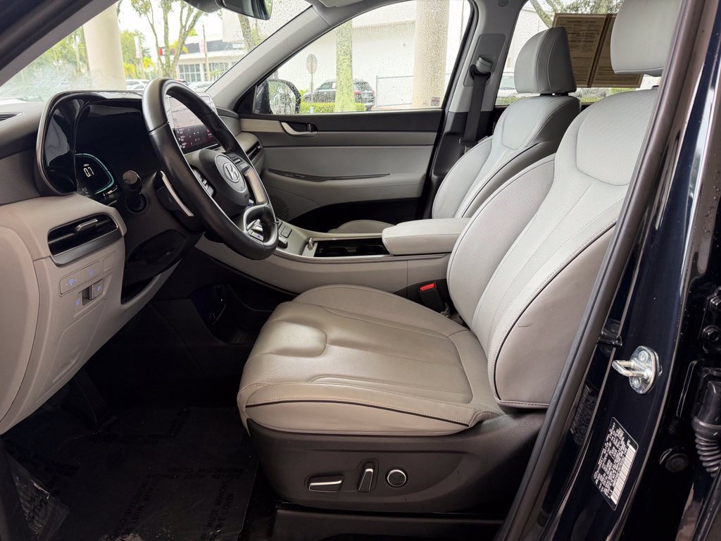 Used 2024 Hyundai Palisade SEL FWD image 6