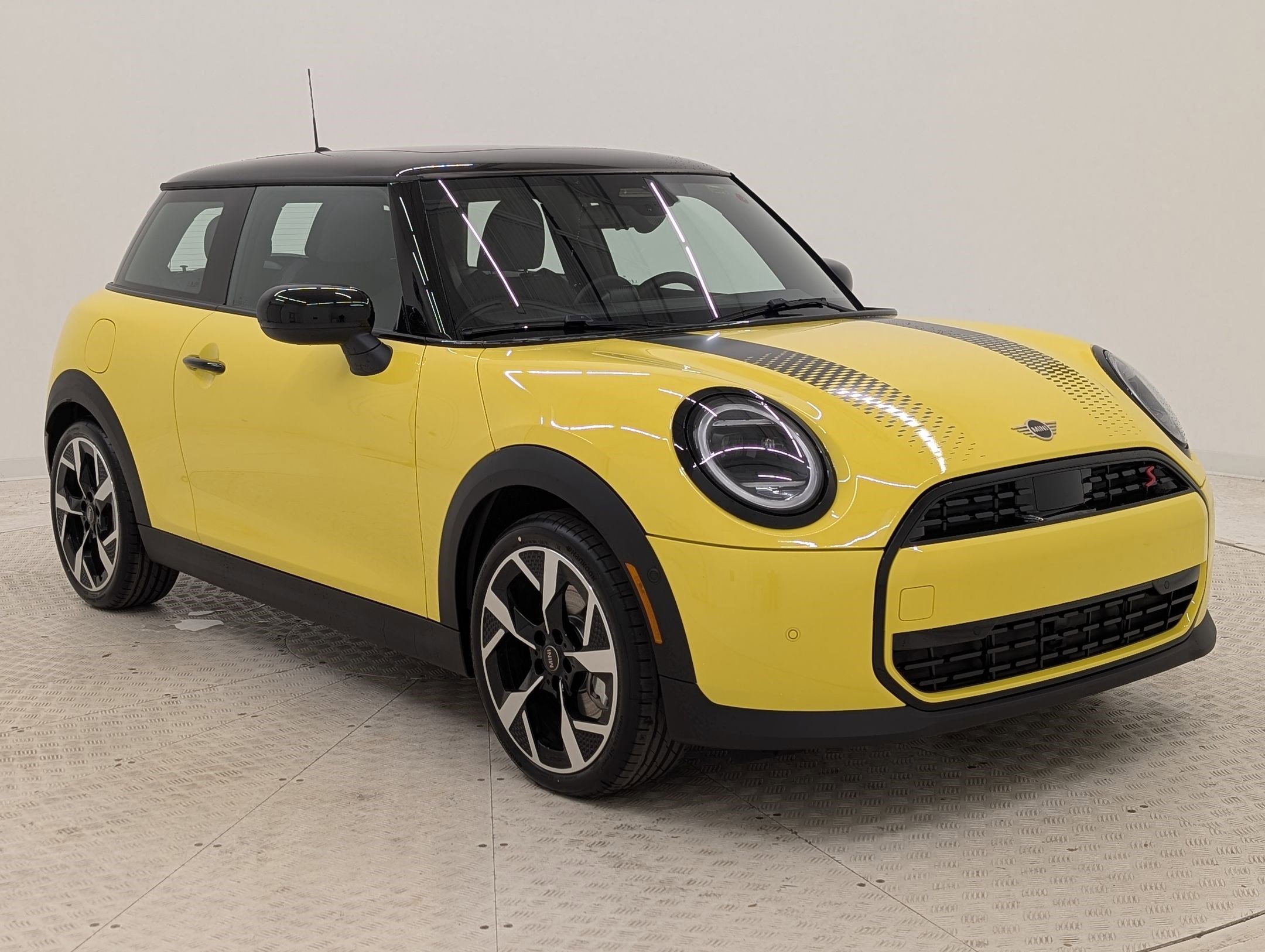 New 2026 MINI Cooper S image 7