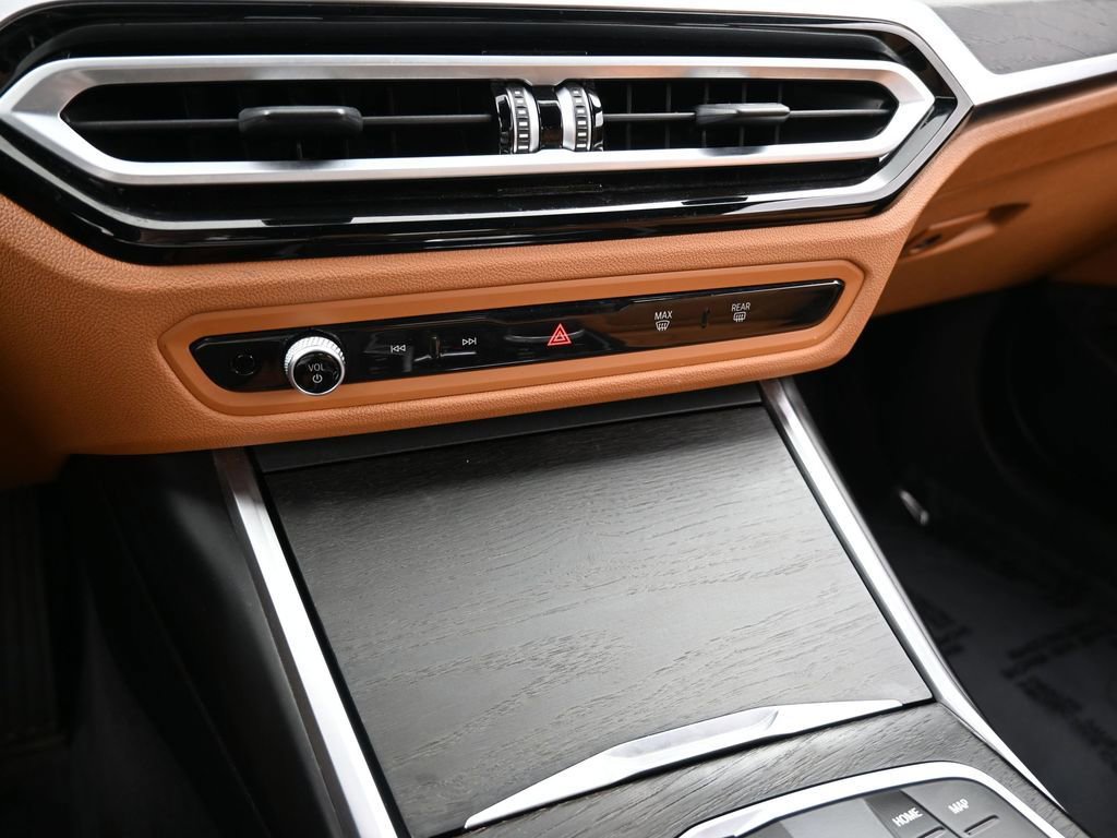 Used 2024 BMW 430i Convertible image 25