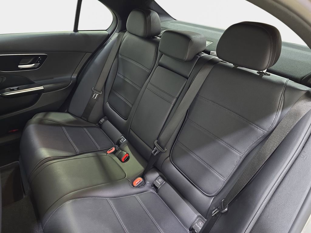 Used 2022 Mercedes-Benz C 300 4MATIC Sedan image 16