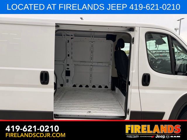 Used 2022 RAM ProMaster 1500 w/ Interior LED Lighting Group FWD image 9