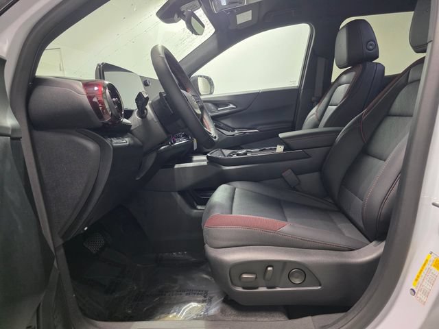 New 2027 Chevrolet Equinox RS w/ Safety and Technology Package FWD image 13