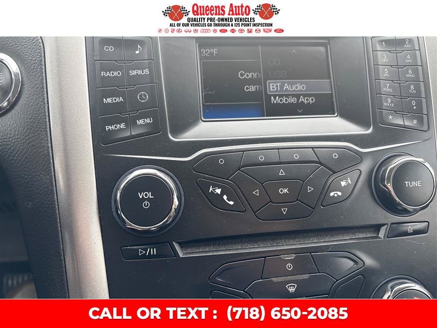 Used 2018 Ford Fusion SE FWD image 33