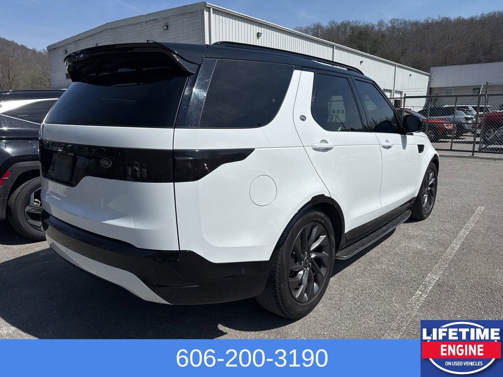 Used 2023 Land Rover Discovery S R-Dynamic image 6