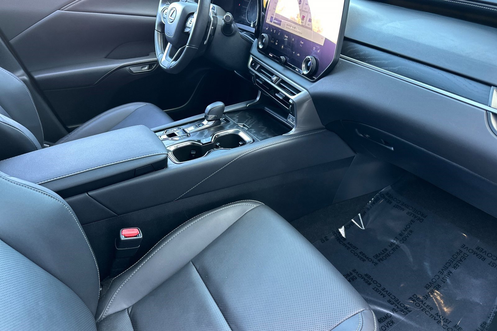 Certified 2023 Lexus RX 350 AWD image 32