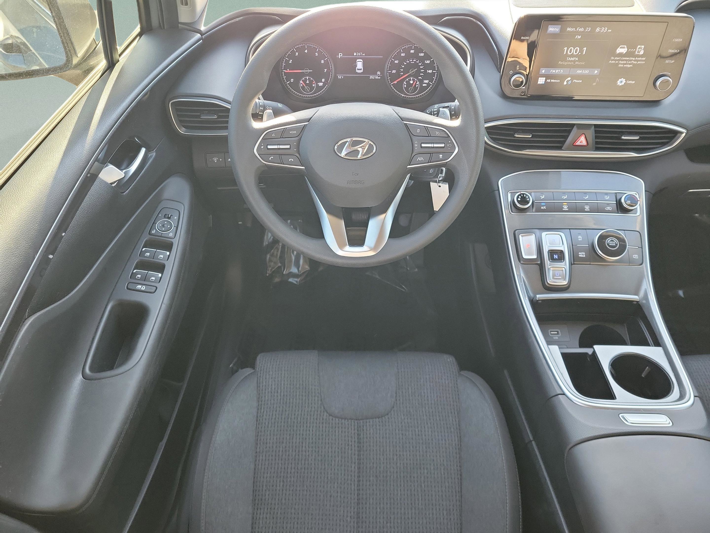 Used 2023 Hyundai Santa Fe SE image 15