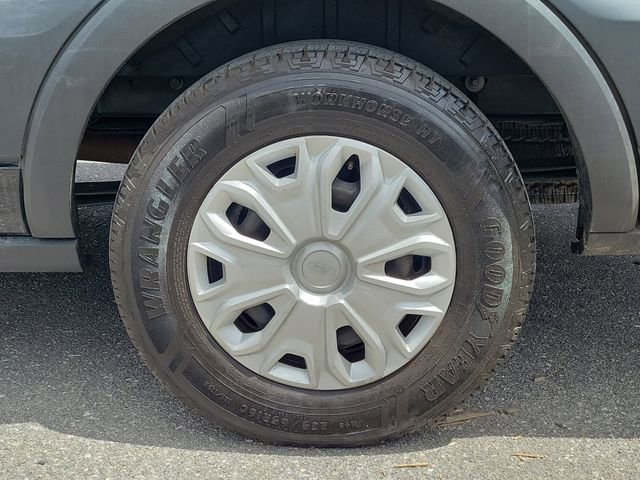 Used 2023 Ford Transit 350 XLT image 11