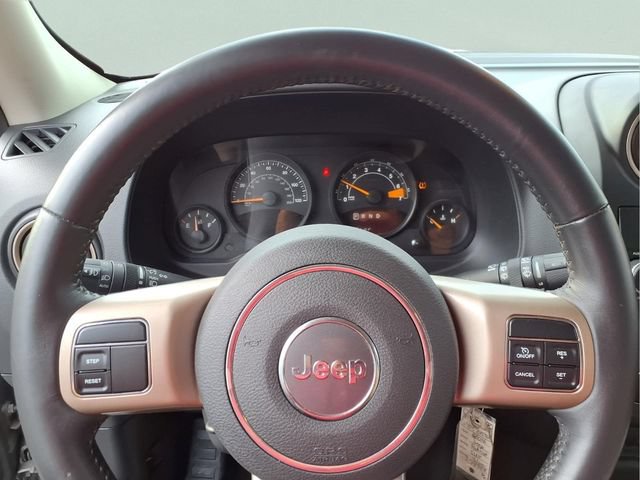 Used 2016 Jeep Patriot 75th Anniversary w/ Power Value Group FWD image 10
