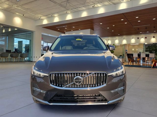 Certified 2023 Volvo XC60 B5 Plus FWD image 6