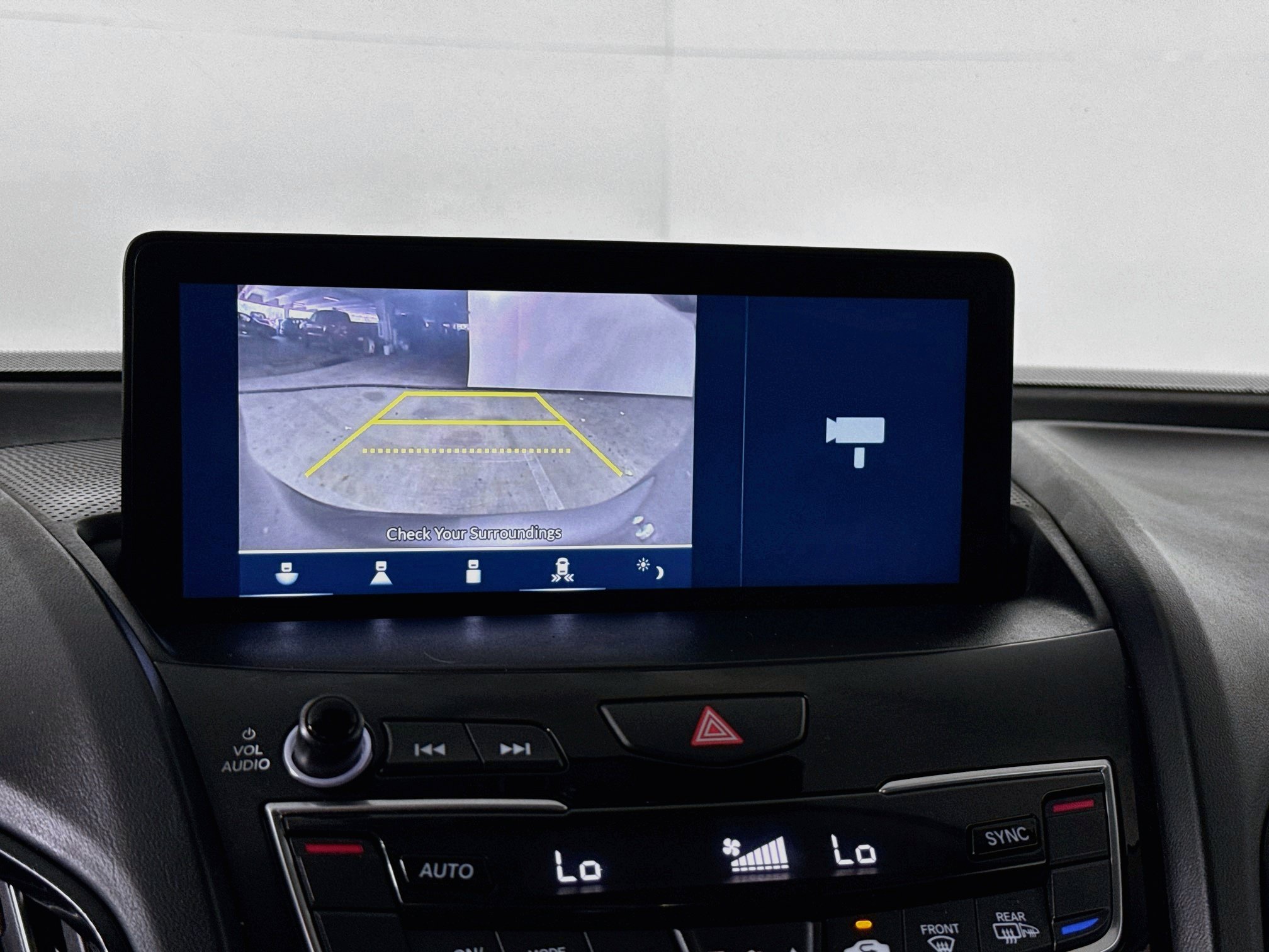 Used 2022 Acura RDX w/ Technology Package FWD image 16