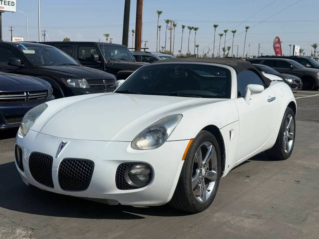 Used 2008 Pontiac Solstice GXP RWD image 1
