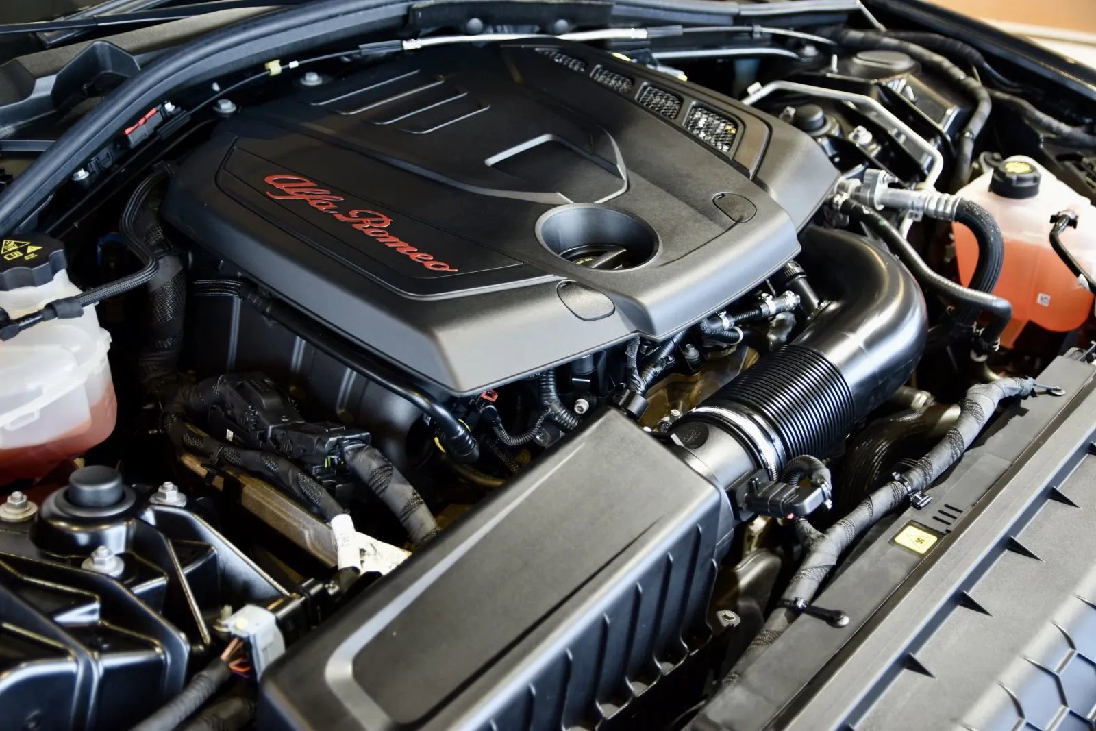 Used 2022 Alfa Romeo Giulia Ti image 27