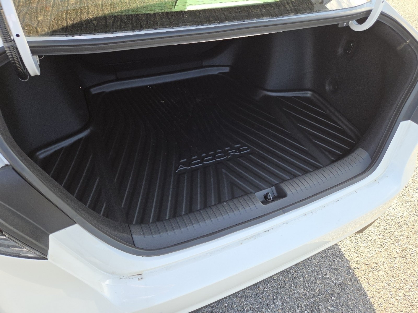 New 2026 Honda Accord LX image 13
