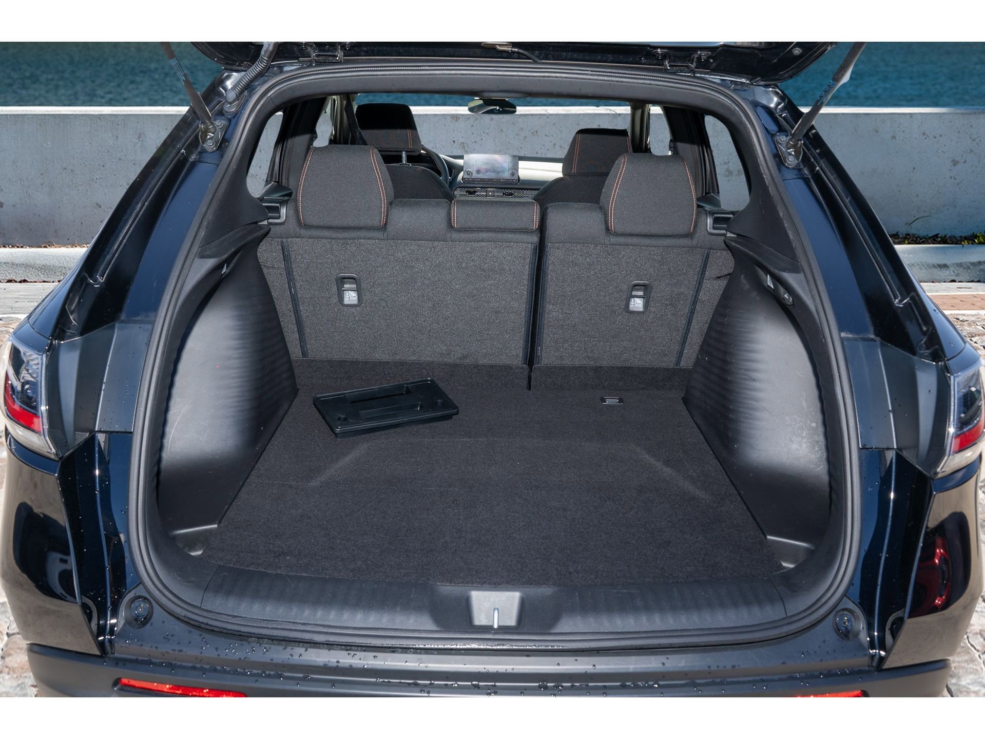 Certified 2023 Honda HR-V Sport image 9