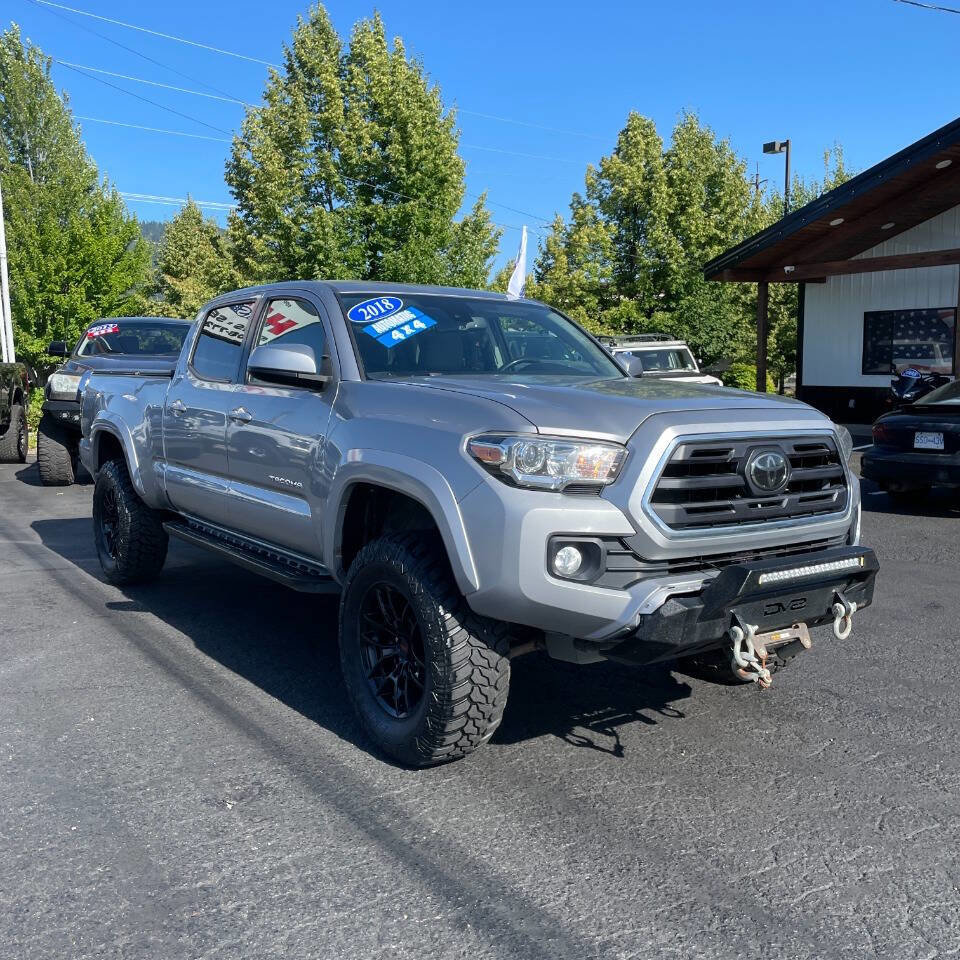 Used 2018 Toyota Tacoma SR5 image 7