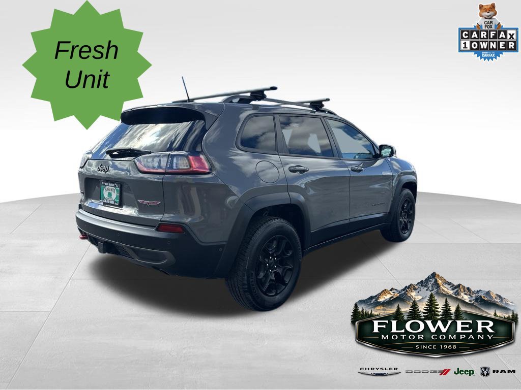 Used 2019 Jeep Cherokee Trailhawk AWD/4WD image 6
