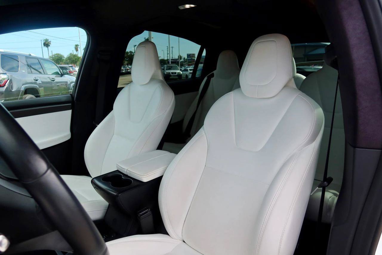Used 2018 Tesla Model X 100D AWD/4WD image 7